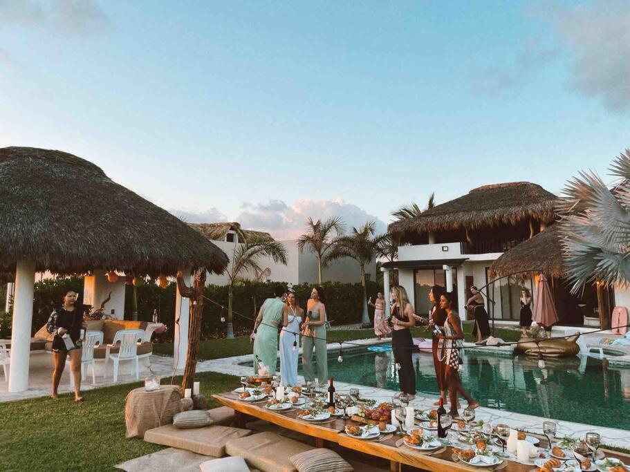 Villa De Las Rocas ปูแอร์โตเอสกอนดิโด ภายนอก รูปภาพ