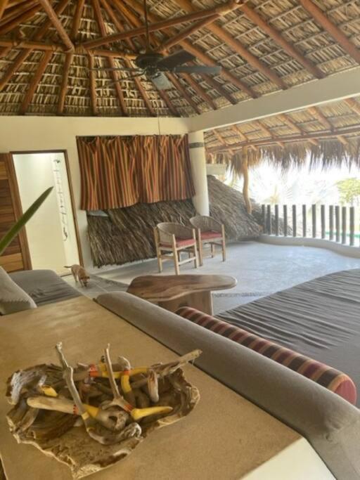 Villa De Las Rocas ปูแอร์โตเอสกอนดิโด ภายนอก รูปภาพ